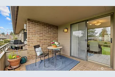 10743 Glen Acres Drive S #10743, Seattle, WA 98168 - Photo 12