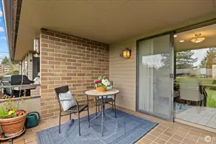 10743 Glen Acres Dr S, Seattle, WA 98168 - Photo 12