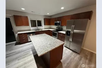 19722 99th Street E, Bonney Lake, WA 98391 - Photo 2