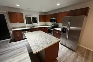 19722 99th St E, Bonney Lake, WA 98391 - Photo 2