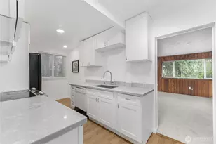 1126 NE 197th Ct, Shoreline, WA 98155 - Photo 16