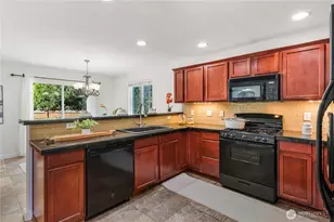 18312 8th Ave SE, Bothell, WA 98012 - Photo 10