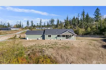 2218 Corsair Lane, Oak Harbor, WA 98277 - Photo 4