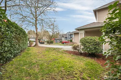 8703 NE 144th Court, Kirkland, WA 98034 - Photo 2