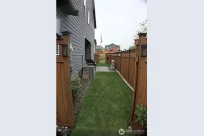 13101 192nd Avenue E, Bonney Lake, WA 98391 - Photo 16