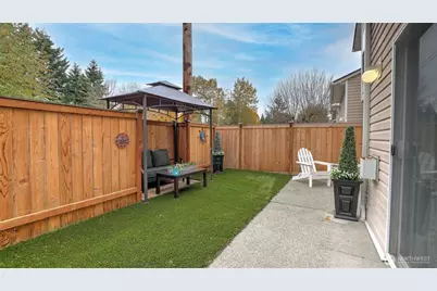 2001 120th Place SE #2-105, Everett, WA 98208 - Photo 32