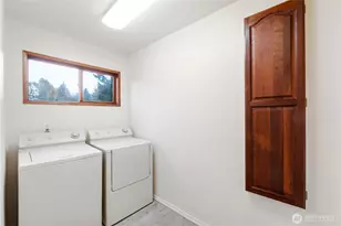 19513 6th St Ct E, Lake Tapps, WA 98391 - Photo 12