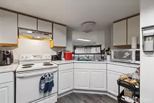 402 S 59th St, Tacoma, WA 98408 - Photo 32