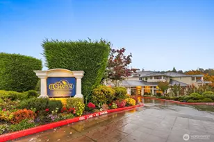 2244 SE 132nd Ave, Bellevue, WA 98005 - Photo 2