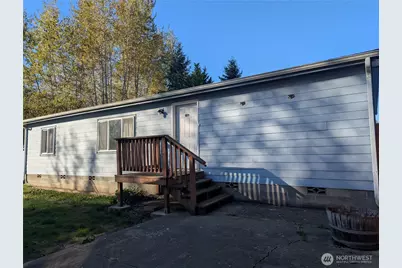 1905 Honeysuckle Lane, Centralia, WA 98531 - Photo 2