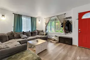 18011 Clear Lake Blvd SE, Yelm, WA 98597 - Photo 4