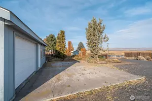 11397 Dodson Rd NW, Ephrata, WA 98823 - Photo 14