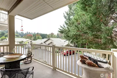 18654 NE 56th Court #18654, Redmond, WA 98052 - Photo 12