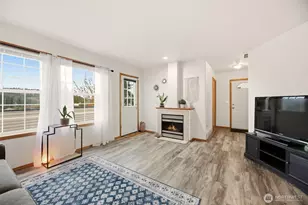 143 S 44th St, Bellingham, WA 98229 - Photo 10