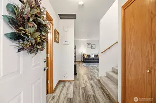 143 S 44th St, Bellingham, WA 98229 - Photo 4