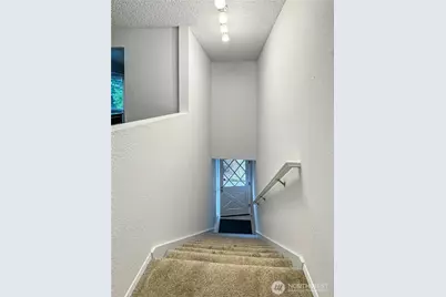 7909 218th Street SW #4, Edmonds, WA 98026 - Photo 14