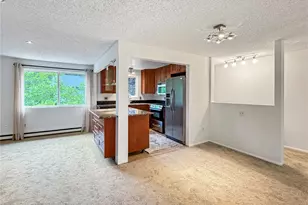 7909 218th St SW, Edmonds, WA 98026 - Photo 10