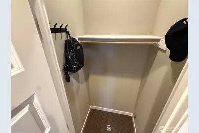 7211 Spencer Avenue NE, Lacey, WA 98516 - Photo 10