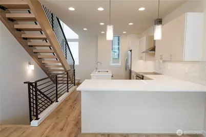 9229 B 16th Avenue SW, Seattle, WA 98106 - Photo 12