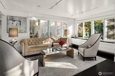 1615 39th Avenue E, Seattle, WA 98112 - Photo 6