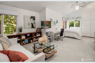 1615 39th Avenue E, Seattle, WA 98112 - Photo 22