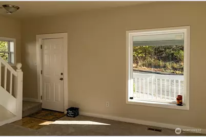 2532 S Wilkeson Street, Tacoma, WA 98405 - Photo 8
