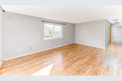 1014 W Spruce Street, Port Angeles, WA 98363 - Photo 8