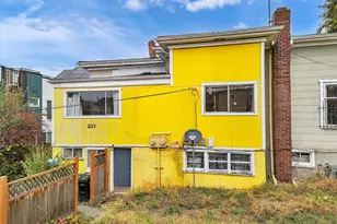 203 23rd Ave, Seattle, WA 98122 - Photo 24