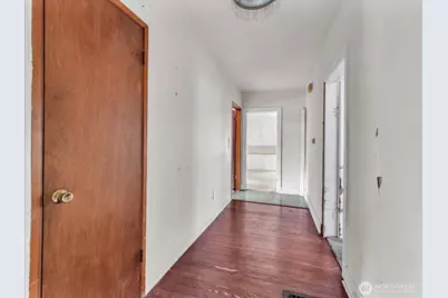 203 23rd Avenue, Seattle, WA 98122 - Photo 8