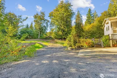 19921 S Carpenter Road, Snohomish, WA 98290 - Photo 16