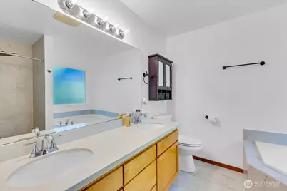 19921 S Carpenter Road, Snohomish, WA 98290 - Photo 16