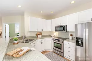 5500 Harbour Pointe Blvd, Mukilteo, WA 98275 - Photo 8