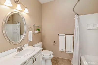 5500 Harbour Pointe Boulevard #B202, Mukilteo, WA 98275 - Photo 22