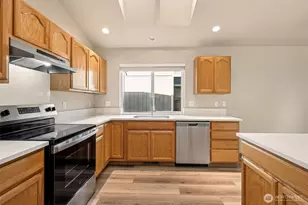 4704 Cole Ct SE, Olympia, WA 98501 - Photo 14