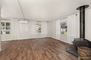 2535 70th Ave SW, Tumwater, WA 98512 - Photo 6