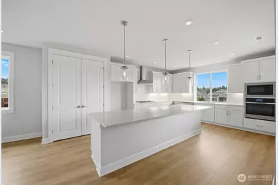 2926 Balsamroot Drive SE, Lacey, WA 98513 - Photo 2