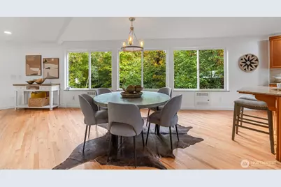 2708 NE 98th Street, Seattle, WA 98115 - Photo 14