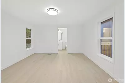 32 E Mountain View Rd, Camano Island, WA 98282 - Photo 16