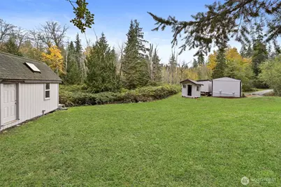 32 E Mountain View Rd, Camano Island, WA 98282 - Photo 28