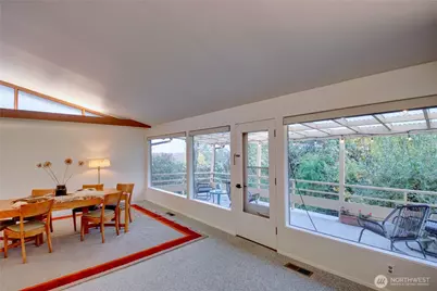 1015 S 9th Street, Mount Vernon, WA 98274 - Photo 6