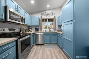 15315 Carter Ct SE, Yelm, WA 98597 - Photo 6