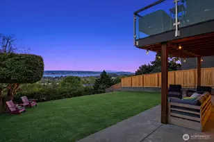 7352 56th Ave NE, Seattle, WA 98115 - Photo 32