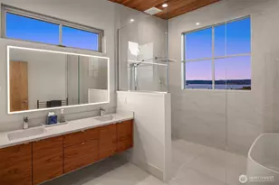 7352 56th Ave NE, Seattle, WA 98115 - Photo 14