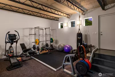 7352 56th Avenue NE, Seattle, WA 98115 - Photo 18