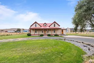 109 Cold Spring Ln, Dayton, WA 99328 - Photo 2