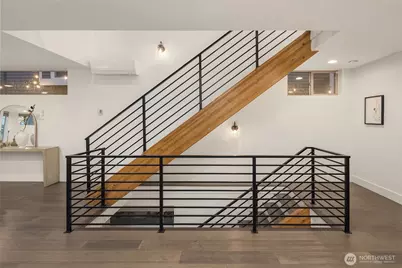 717 N 79th Street, Seattle, WA 98103 - Photo 14