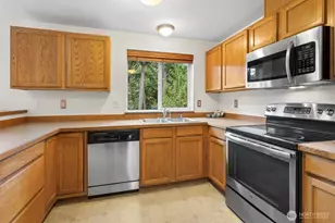 22318 Blue Lake Ct SE, Yelm, WA 98597 - Photo 12