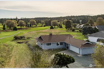 2312 Fairway Lane, Oak Harbor, WA 98277 - Photo 1