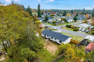 17321 Spanaway Ln E, Spanaway, WA 98387 - Photo 30