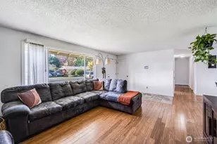 17321 Spanaway Ln E, Spanaway, WA 98387 - Photo 6